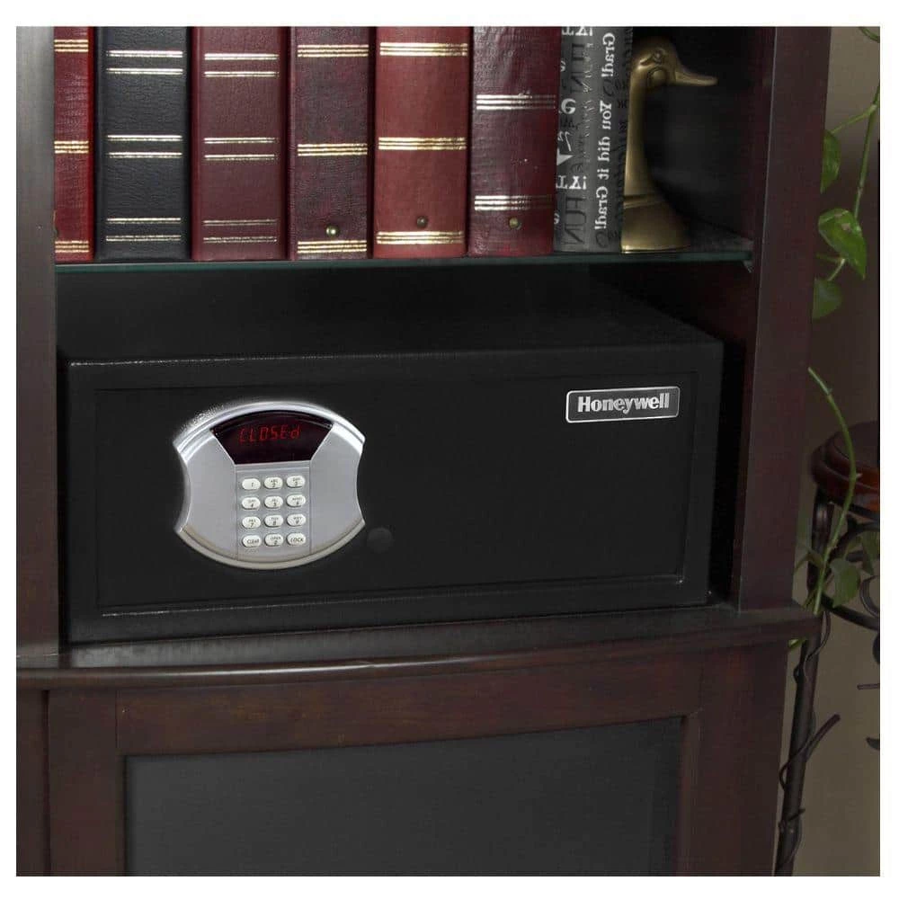 Honeywell 1.14 cu. ft. Steel Security Safe with Programmable Hotel-Style Digital Lock 7 Honeywell 1.14 cu. ft. Steel Security Safe with Programmable Hotel-Style Digital Lock - Image 5
