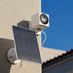 WYZE Solar Panel-Continuous Power with 2W 5V Charging -Safety & Security Tools Sales Shop wyze home safety accessories wsp2w 4f 1000